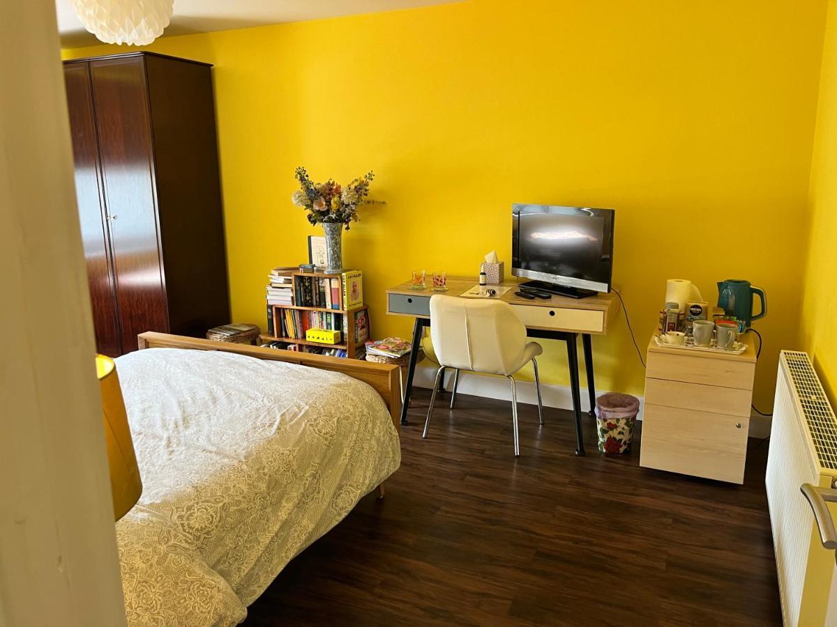 St John'S Town Of Dalry Glentress Apartment 1 外观 照片