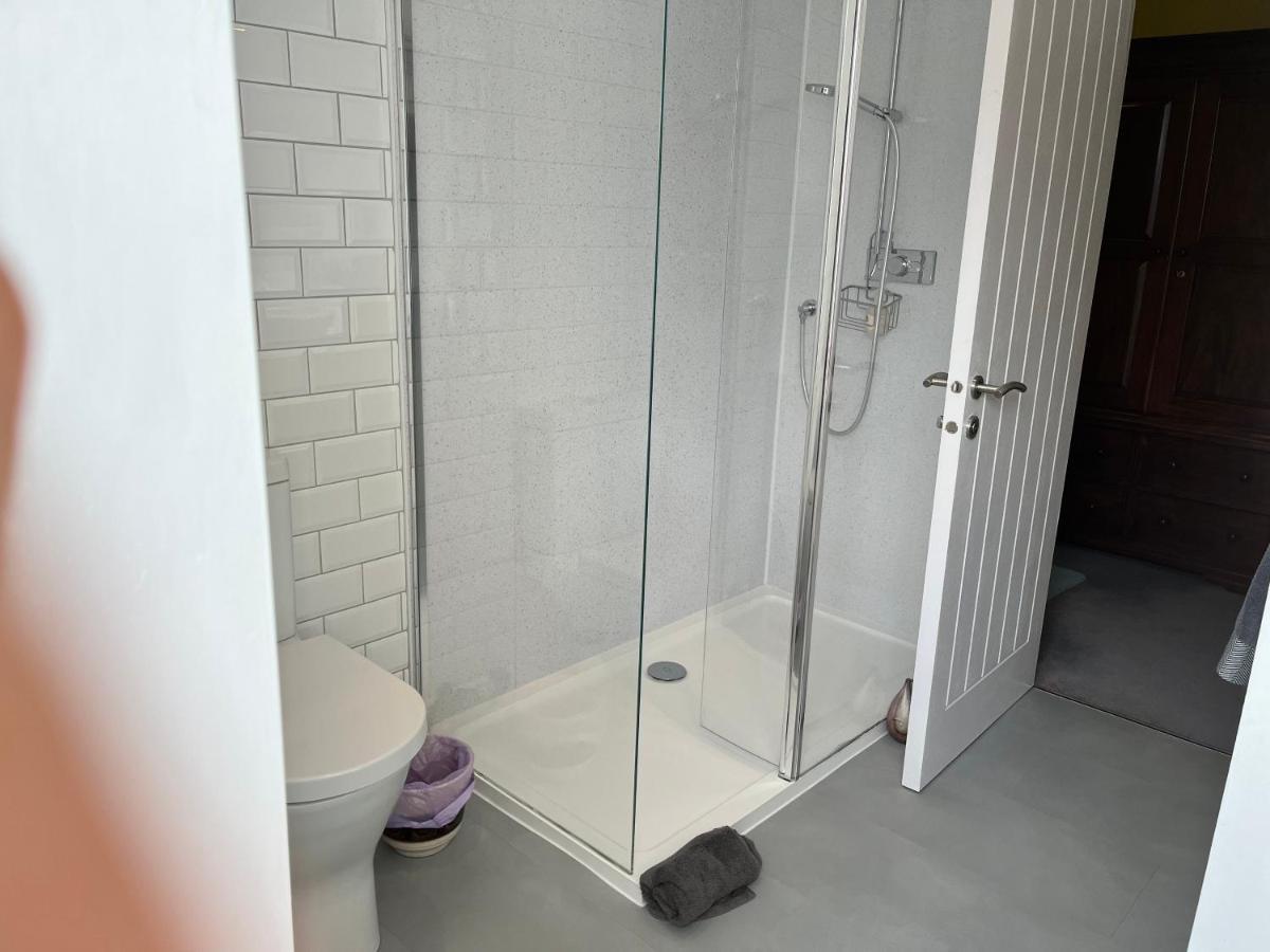 St John'S Town Of Dalry Glentress Apartment 1 外观 照片