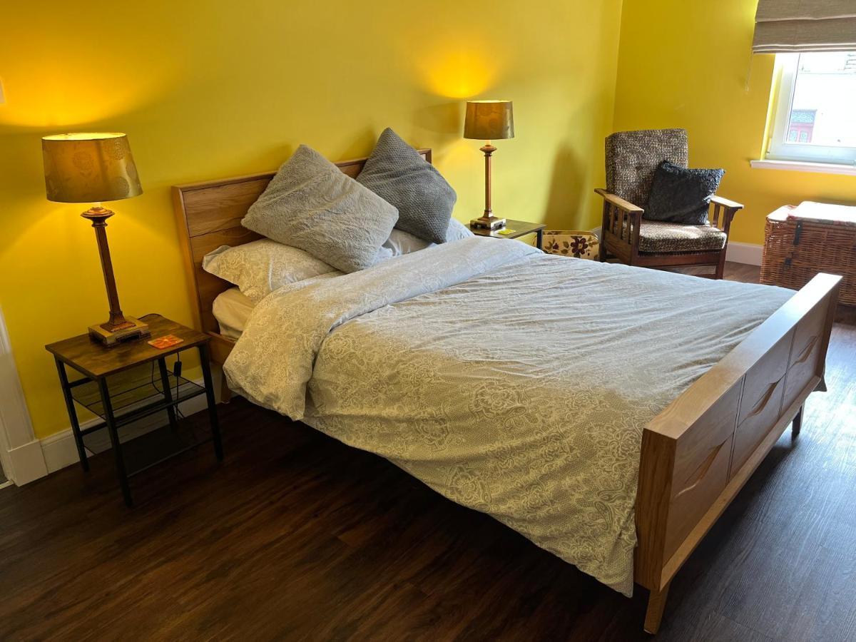 St John'S Town Of Dalry Glentress Apartment 1 外观 照片